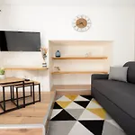 Διαμέρισμα Dominici 2- Cahorscitystay- Parking Wifi Netflix *