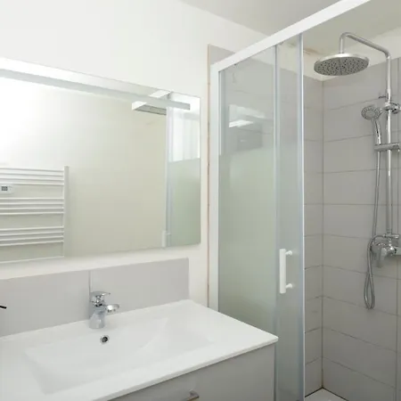 Dominici 2- Cahorscitystay- Parking Wifi Netflix * Cahors