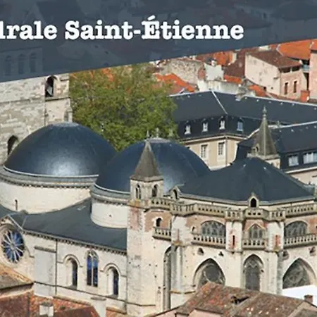 Dominici 2- Cahorscitystay- Parking Wifi Netflix Appartement