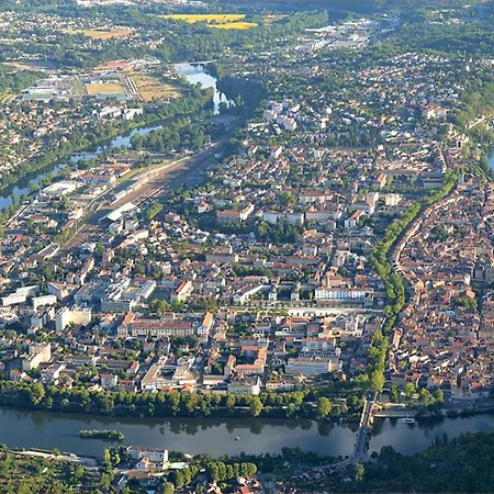 Dominici 2- Cahorscitystay- Parking Wifi Netflix Appartement